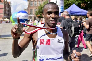 Blisko tysiąc osób pobiegło w maratonie