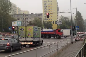 Wdrażają Tristar, a kierowcy stoją w korkach