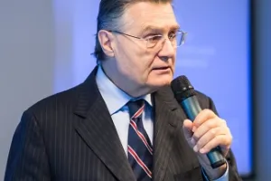 Kij i marchewka? Można inaczej - twierdzi prof. Blikle