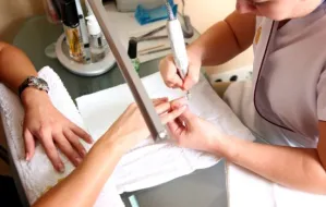 Bezpieczny manicure - na co zwrócić uwagę?