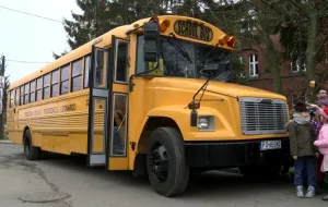 Amerykański autobus w gdańskiej szkole