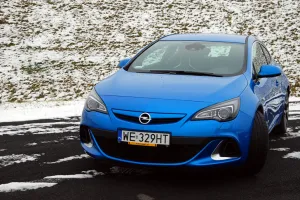 Opel Astra OPC. W dywizji najszybszych aut