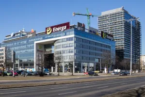 Zawieszono wiechę na biurowcu Olivia Six