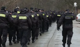 150 policjantów przeszukało park w Brzeźnie