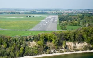 Komisja Europejska częściowo odpuszcza lotnisku w Gdyni
