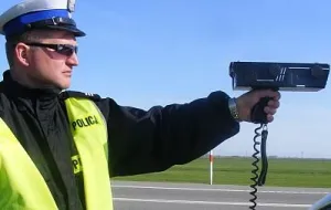 Gdzie policjanci powinni mierzyć prędkość?