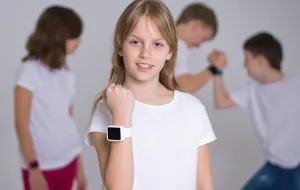 Wristy - telefon w formie zegarka