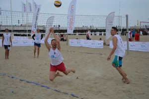 Siatkówka dla aktywnych w międzynarodowej obsadzie