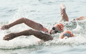 Pływacki wyścig Hel - Gdynia w sobotę