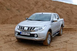 Mitsubishi L200. Gdy modny jest drwal
