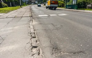 Rusza remont drogi łączącej Pustki Cisowskie z Chylonią