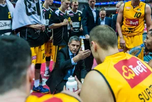 Basket w Gdyni, derby w II lidze