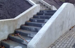Gdynia: zabytkowe schody zostały rozebrane