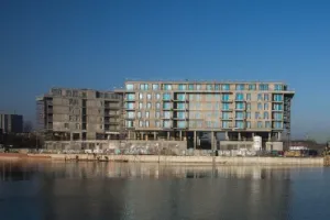 Mieszkania nad samym brzegiem Motławy