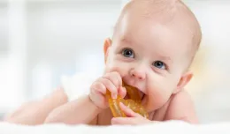 Jak dbać o zęby u niemowląt?