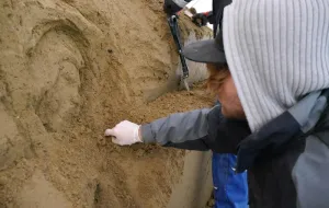 Szopka z piasku już powstaje w Oliwie