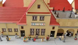 Zbudował z klocków Lego dawny gdyński dworzec
