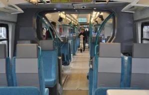 SKM pokazuje wnętrza nowych pociągów