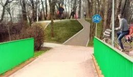 Gdynia: Trasa rowerowa zamiast zaniedbanej alei?