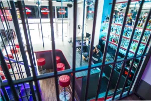 Nowe lokale: pierogi, makaron i "więzienny" pub