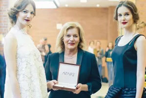 Teresa Rosati: różne oblicza kobiet są dla mnie inspiracją