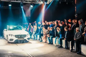 Mercedes Klasy E zaprezentowany w B90