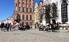 Wędrujące ławki na Drodze Królewskiej w Gdańsku
