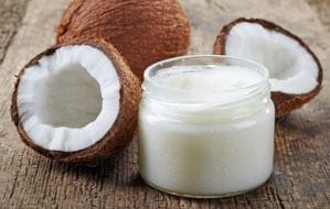 Olej kokosowy w służbie zdrowia i urody