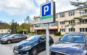 Koniec darmowego parkowania przy szpitalu w Gdyni