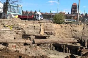 Odkryto XIX-wieczne wodociągi na budowie Forum Gdańsk