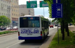 Kilkaset aut dziennie na buspasie w centrum Gdyni