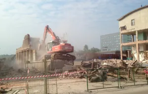 Wyburzanie budynków na byłym terenie Dalmoru rozpoczęte