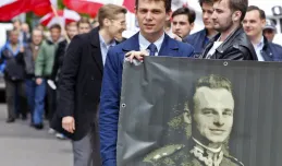 Pomnik Żołnierzy Wyklętych i marsz Pileckiego w Gdańsku
