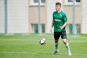 Lechia II ukarana dwoma walkowerami