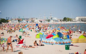 1,8 mln zł na sprzątanie trójmiejskich plaż