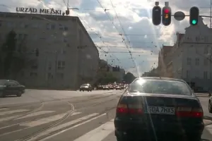 Za mało zielonego światła i wykluczające się znaki na Hucisku