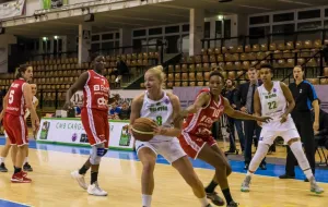 Litwinka wzmocniła pod koszem Basket 90