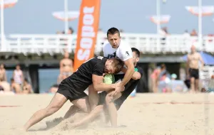 Turniej rugby na plaży w Sopocie