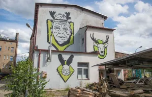 Murale, które komentują polską rzeczywistość