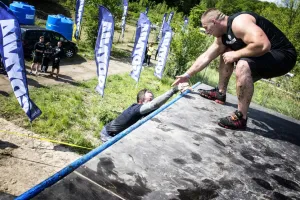 Runmageddon w Gdyni w wydaniu nocnym