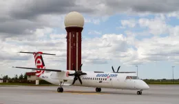 Samolot przetarł ogonem o płytę lotniska w Rębiechowie