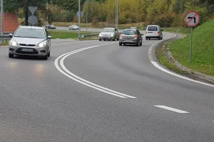 Trochę farby, dobrej woli i gotowe. Spacerowa odmalowana