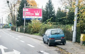 Gdynia: Strażnicy nie odholują auta z al. Zwycięstwa