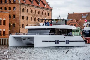 Sunreef Supreme 68 - apartamentowiec na dwóch kadłubach