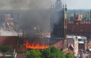 Zobacz wnętrza kościóła św. Katarzyny cztery lata po pożarze
