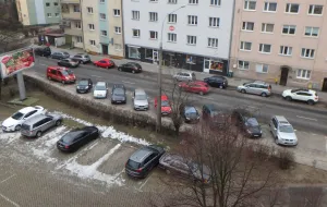 Gdynia: parkingowe zamieszanie przy ul. Warszawskiej
