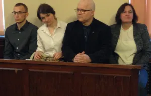 Sąd odstąpił od wymierzenia kary Kołakowskim i Kardasiowi