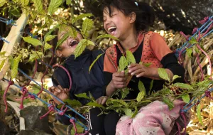 Pomaganie z szerokim uśmiechem. Wolontariusze wrócili z Nepalu