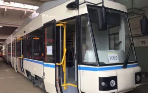 Nowy-stary tramwaj w przedwojennym malowaniu
