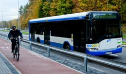 Mieszkańcy Chwarzna chcą więcej autobusów i buspasów